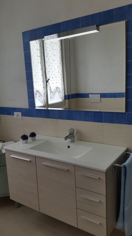 سيل ماراسينو Apartment Iseo Lake الغرفة الصورة